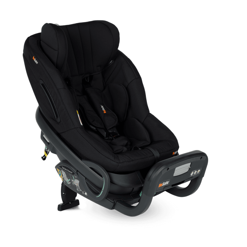 Frontansicht BeSafe Stretch 2 Fresh Black Cab 3
