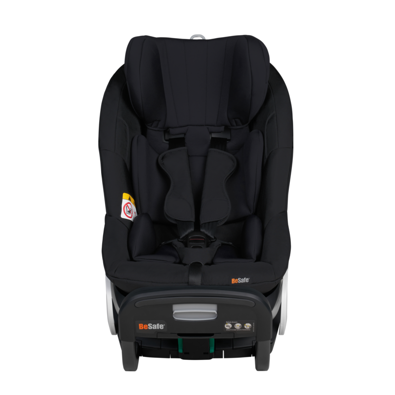 BeSafe Stretch Fresh Black Cab Frontansicht