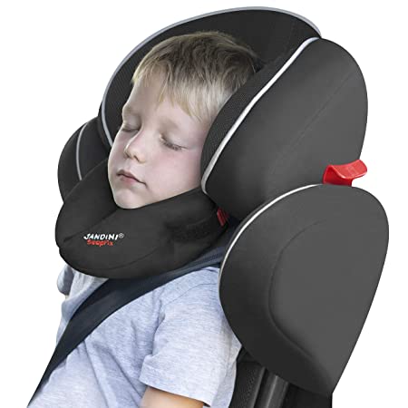 Sandini SleepFix Kids Basic Schwarz an Kind im Kindersitz Sandini SleepFix Kids Basic Schwarz an Kind im Kindersitz