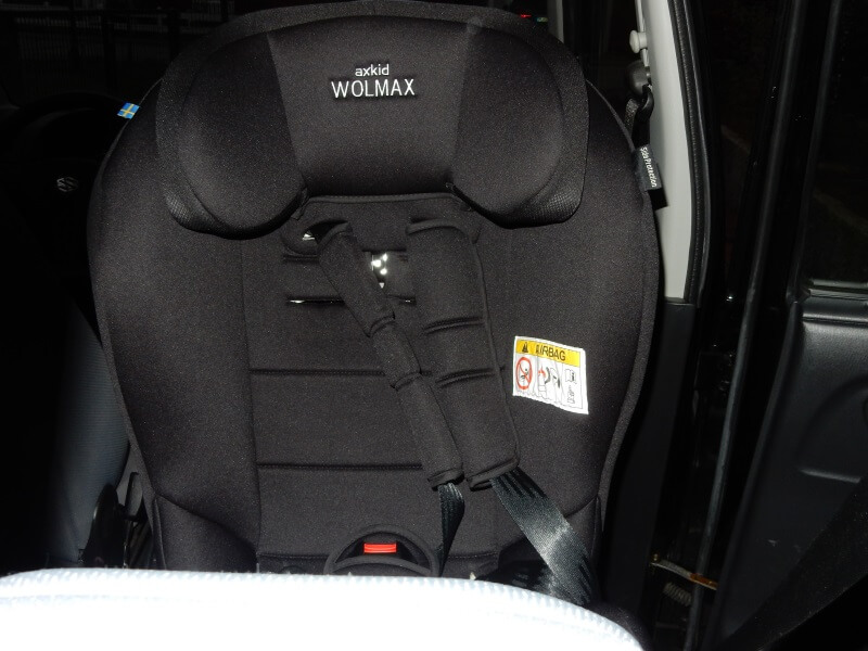 Im Test: der Axkid Wolmax Axkid Wolmax im Auto