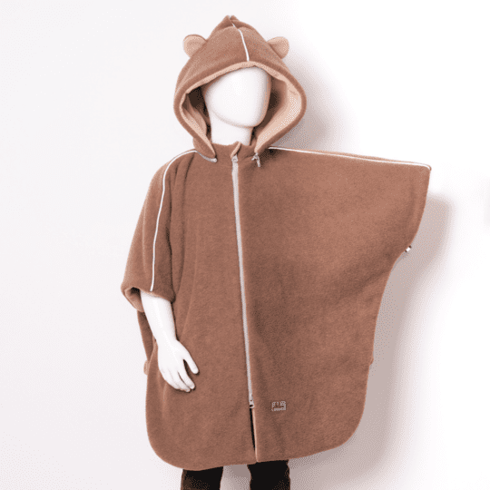 Patulove Brave Bear Poncho für den Kindersitz