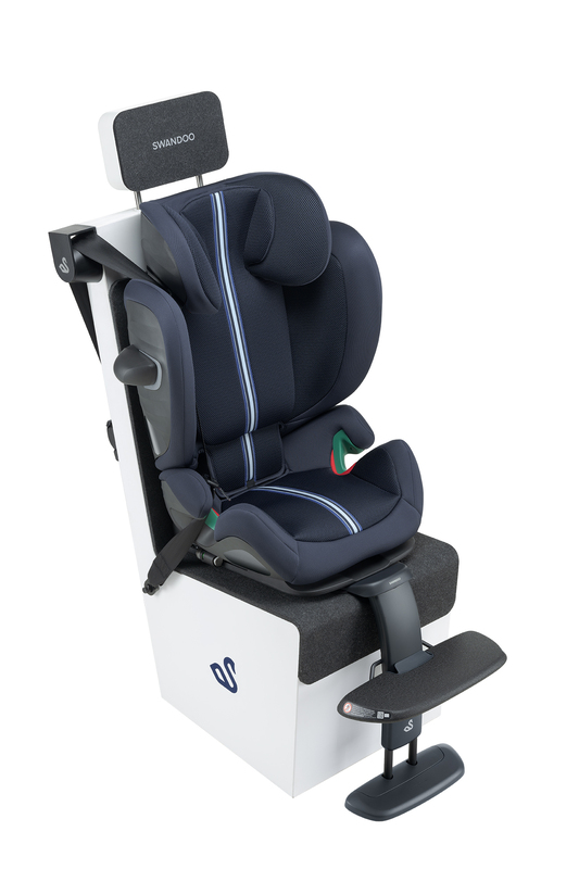 Swandoo Booster Fußstütze an Kindersitz 6