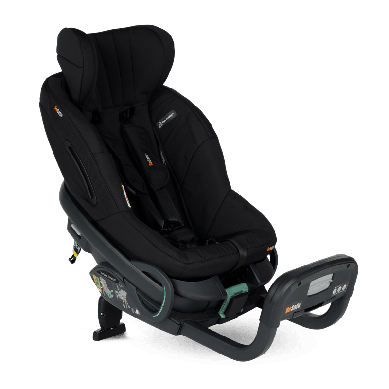 Frontansicht BeSafe Stretch 2 Fresh Black Cab 2