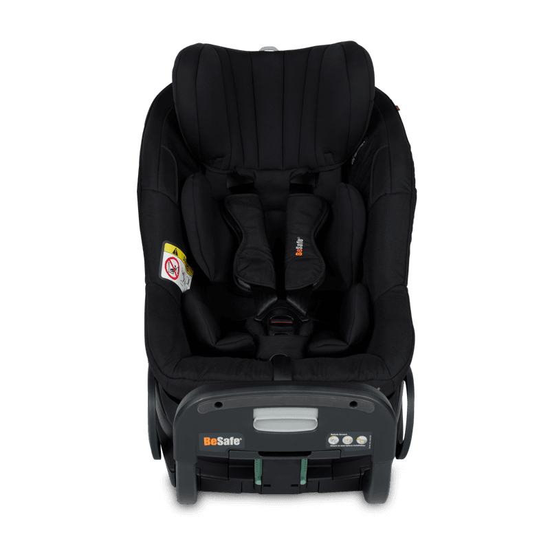 Frontansicht BeSafe Stretch 2 Fresh Black Cab 1