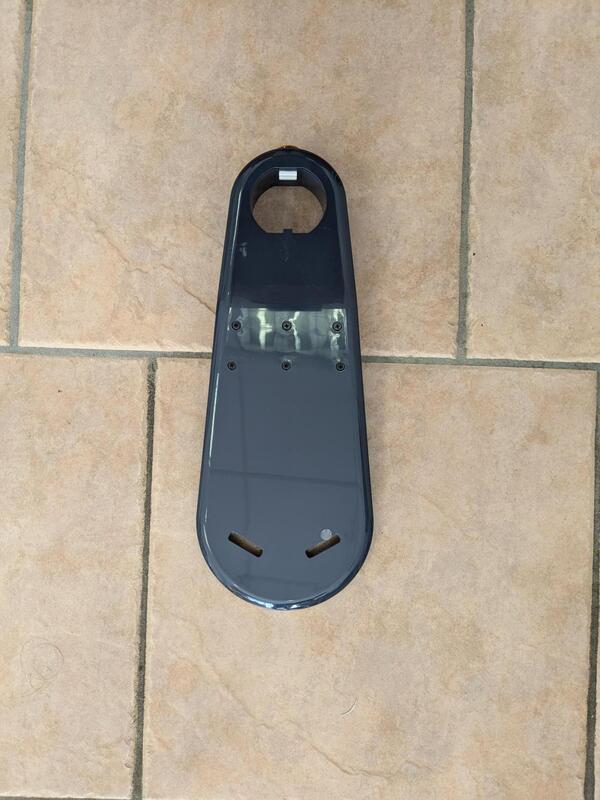 Installationsplatte der Fußstütze Kneeguard Kids 4 Installationsplatte der Fußstütze Kneeguard Kids 4