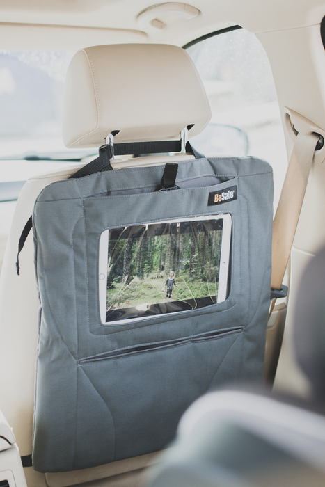 BeSafe 2-Phasen Schutzbezug für Fahrzeugsitz, inkl. Tablet-Halterung